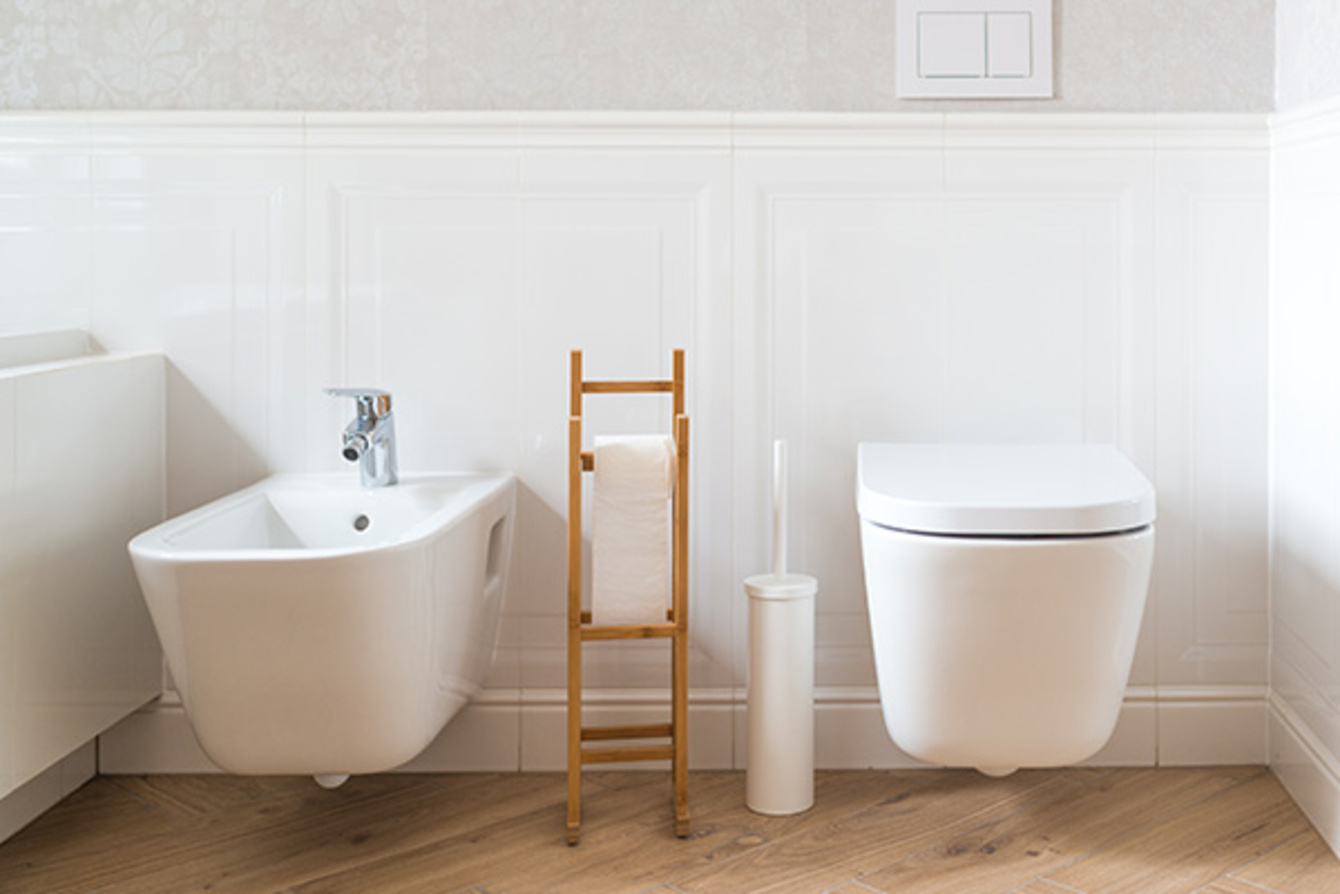 WC | Bidet | Urinal bei Elektro Cakan Sanitär GmbH & Co.KG in Niestetal